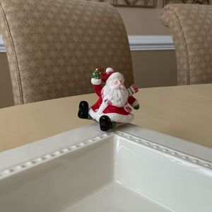 Christmas Santa With Jingle Bells Platter Decoration - Sitting 🔔